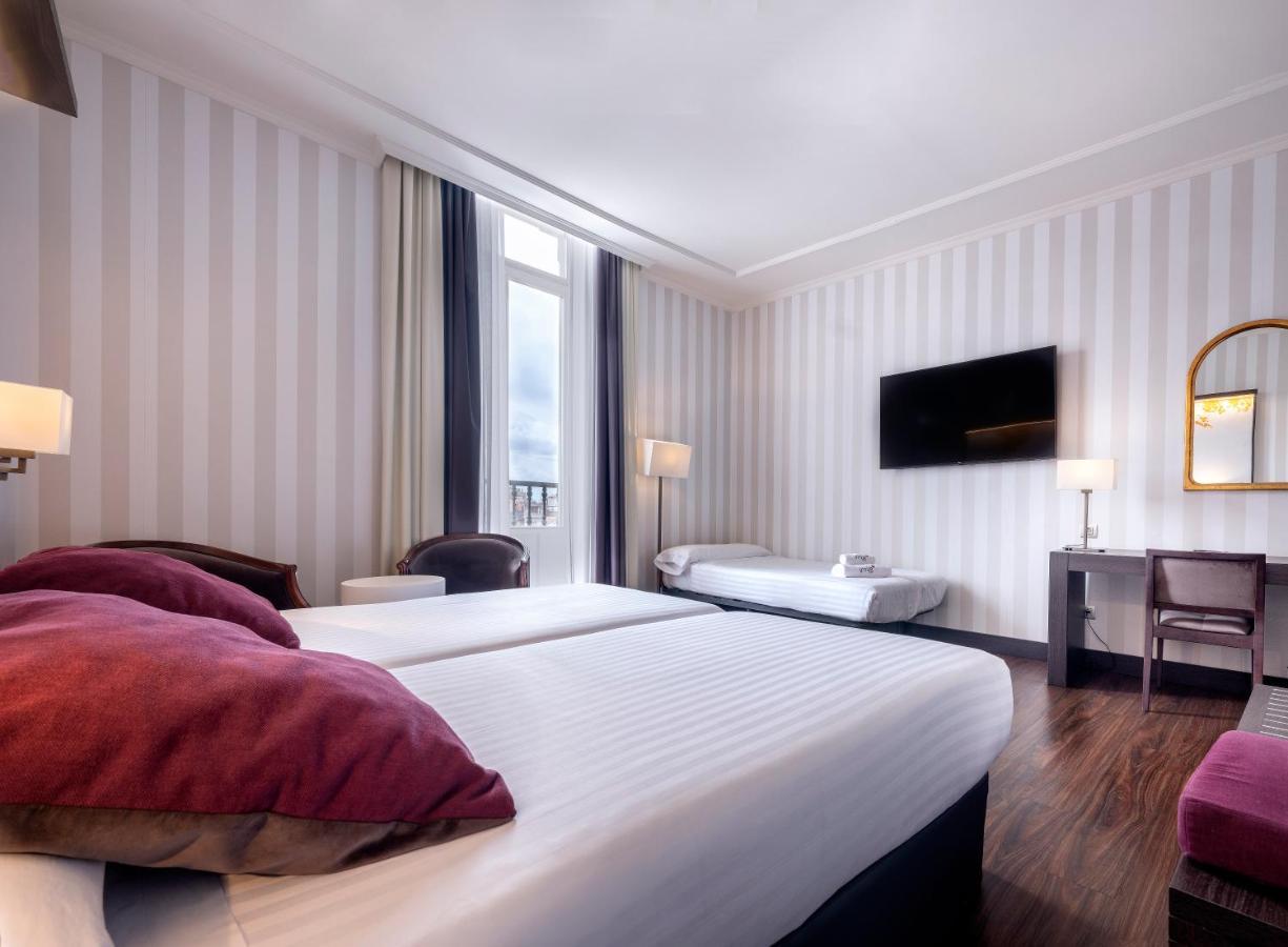 อินตูร์ ปาลาซิโอ ซาน มาร์ติน Hotel มาดริด ภายนอก รูปภาพ