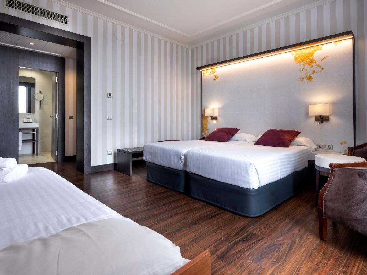 อินตูร์ ปาลาซิโอ ซาน มาร์ติน Hotel มาดริด ภายนอก รูปภาพ